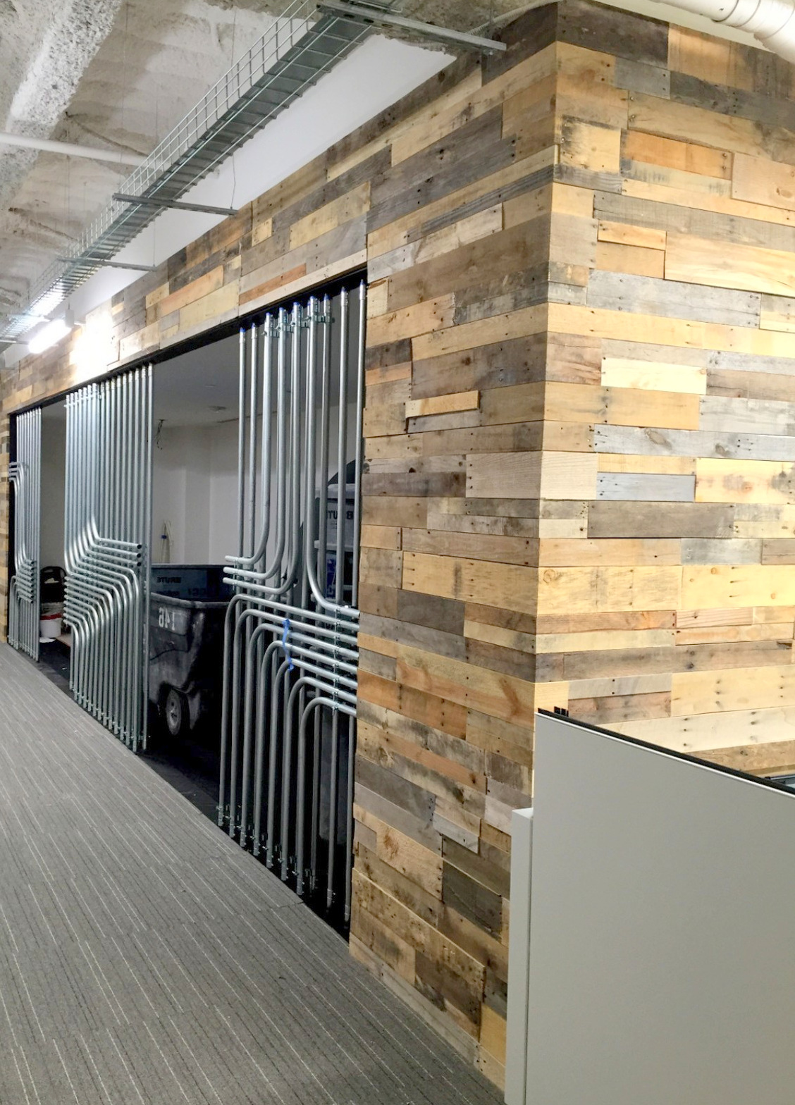 Pre-fab Pallet Wood Wall Panels - Sustainable Lumber Company