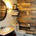 reclaimed pallet wood wall