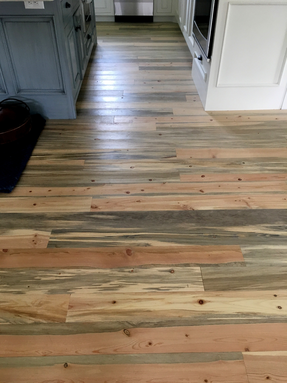 Beetle Kill Pine Flooring For Blue Stain