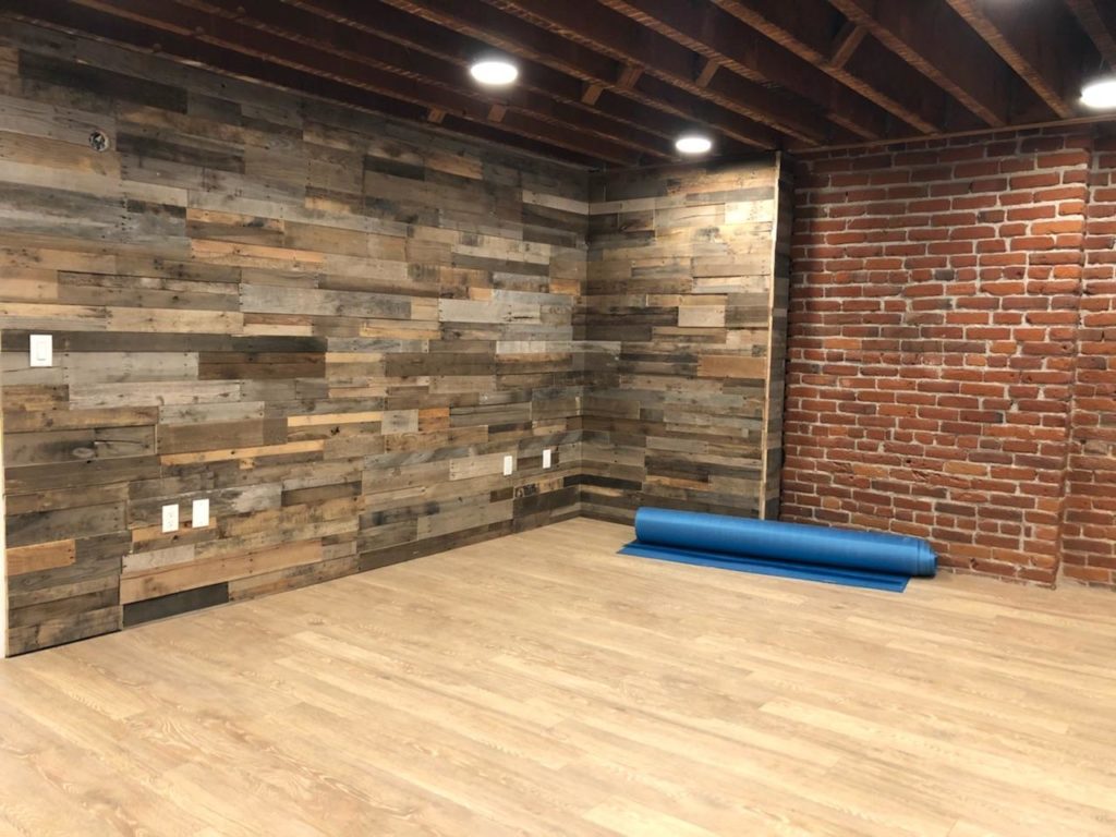 Pre-Fab Wood Wall Panels | Reclaimed Pallet Wood Paneling